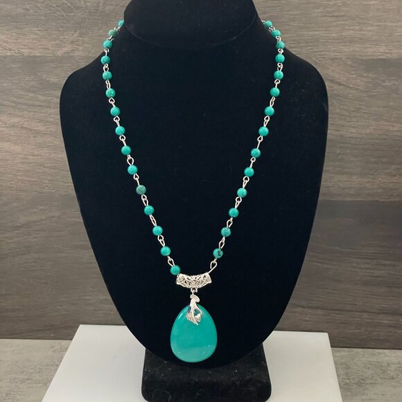 Blue Howlite Silver Hand Heart Teardrop Pendant Beaded Chain Necklace 12" Drop - Picture 2 of 7